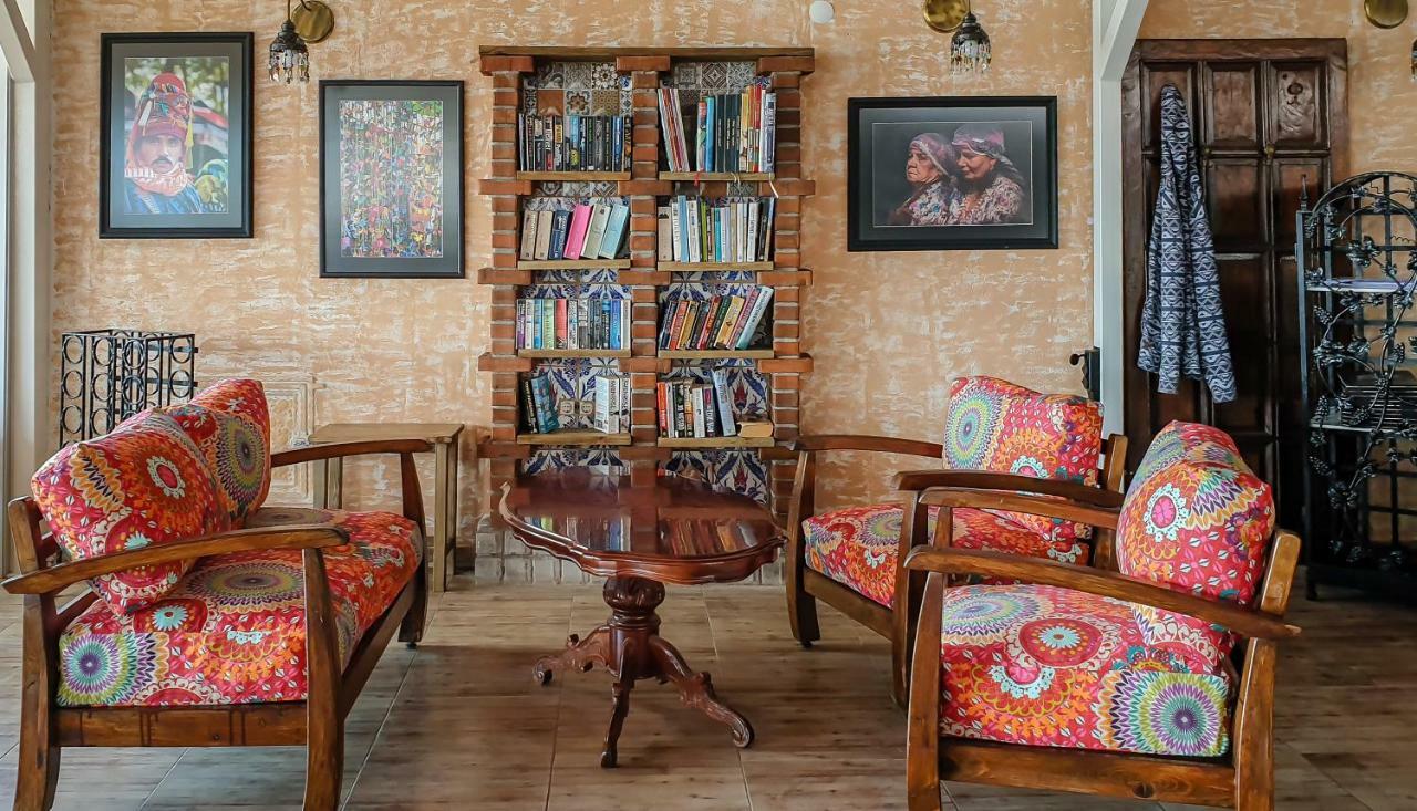 פאטהיה Eyna Hotel מראה חיצוני תמונה